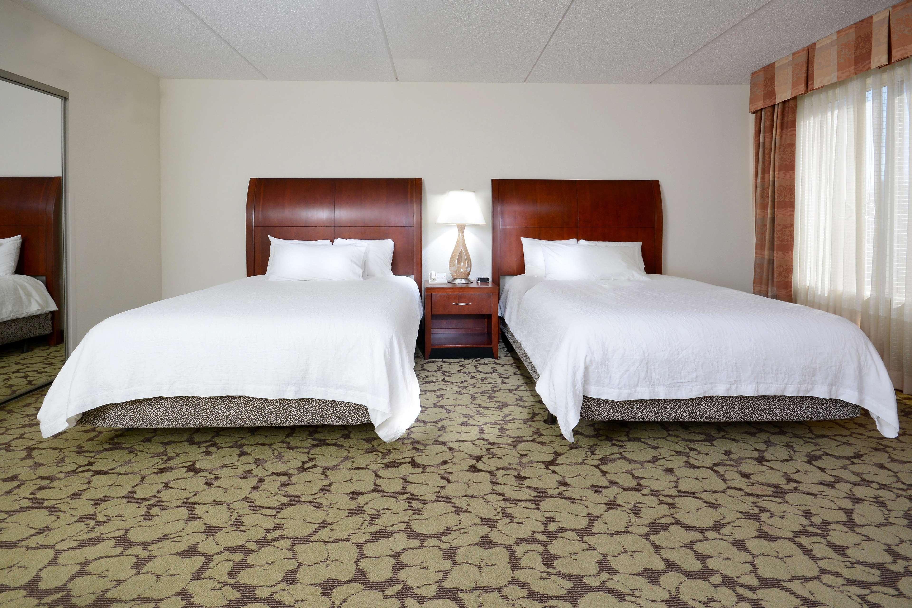 Hilton Garden Inn Ґрінсборо Екстер'єр фото