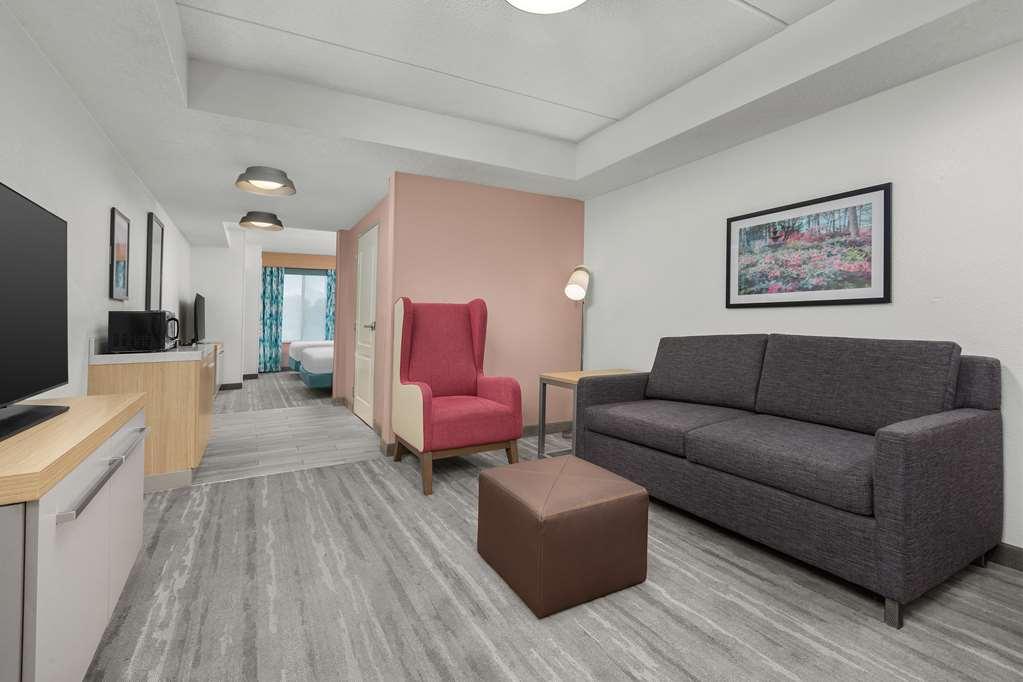 Hilton Garden Inn Ґрінсборо Номер фото