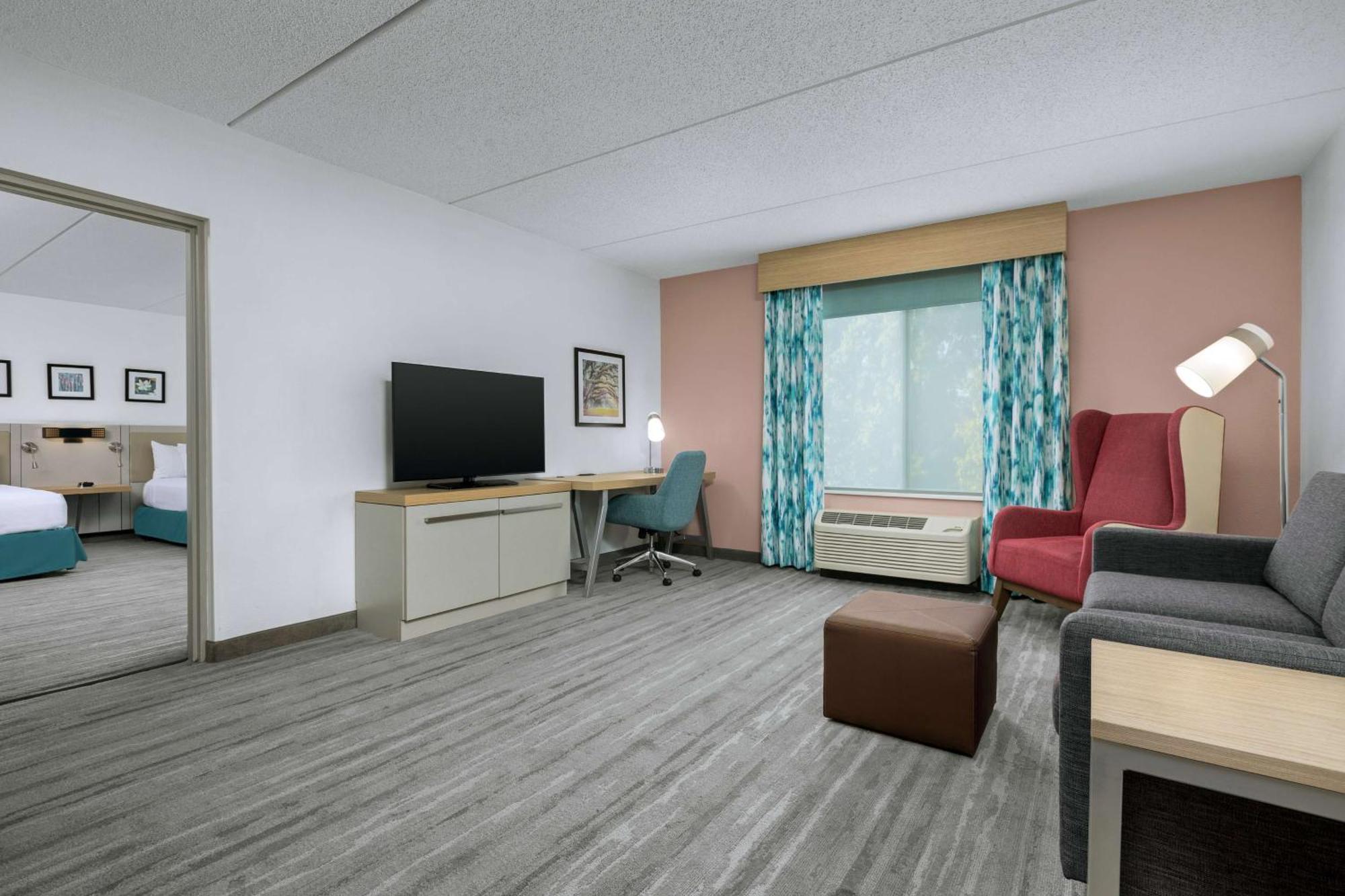 Hilton Garden Inn Ґрінсборо Екстер'єр фото