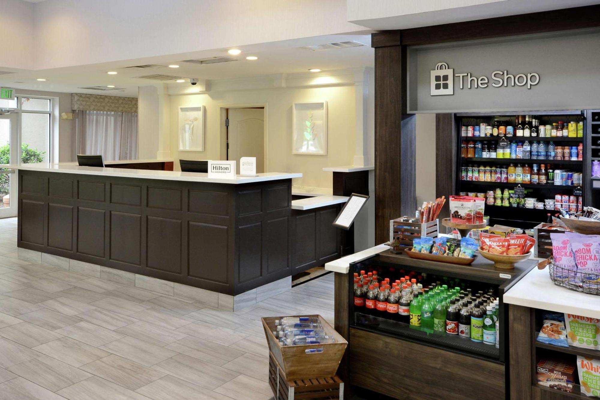 Hilton Garden Inn Ґрінсборо Екстер'єр фото