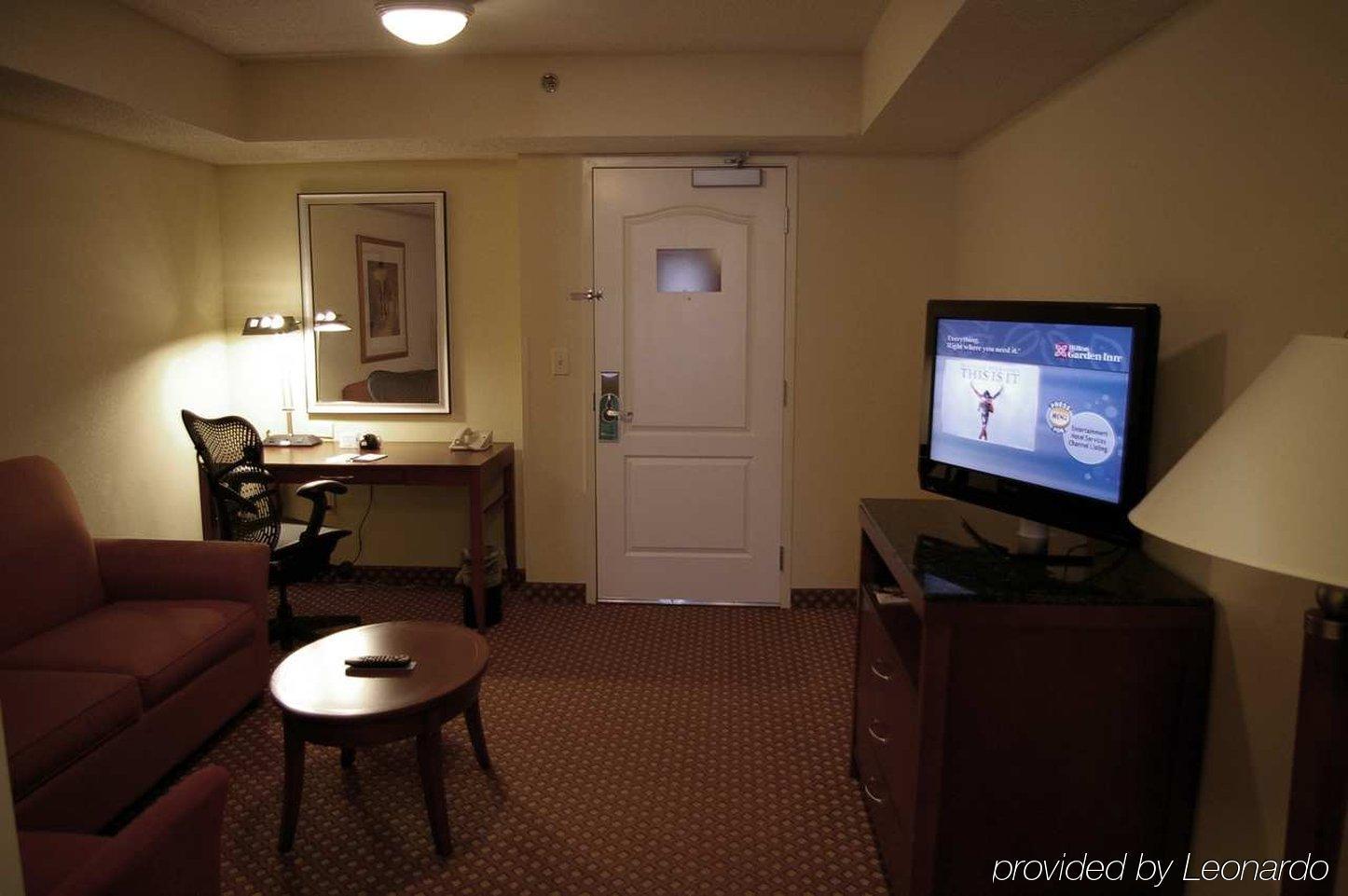 Hilton Garden Inn Ґрінсборо Номер фото